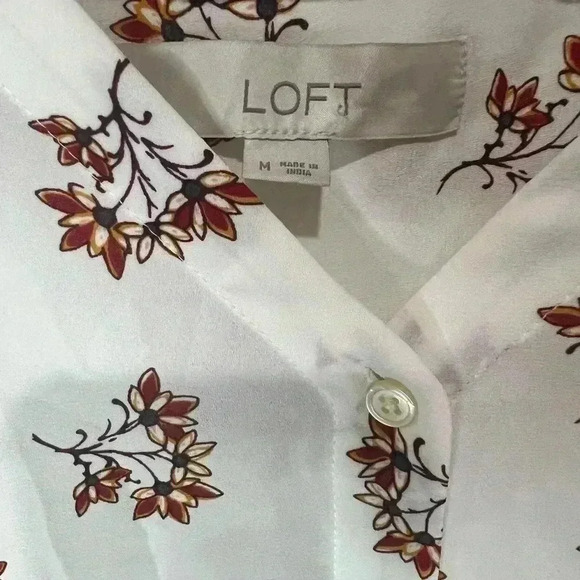 ANN TAYLOR LOFT WOMENS LONG SLEEVE FLORAL BUTTON-DOWN BLOUSE NWOT - Picture 3 of 5